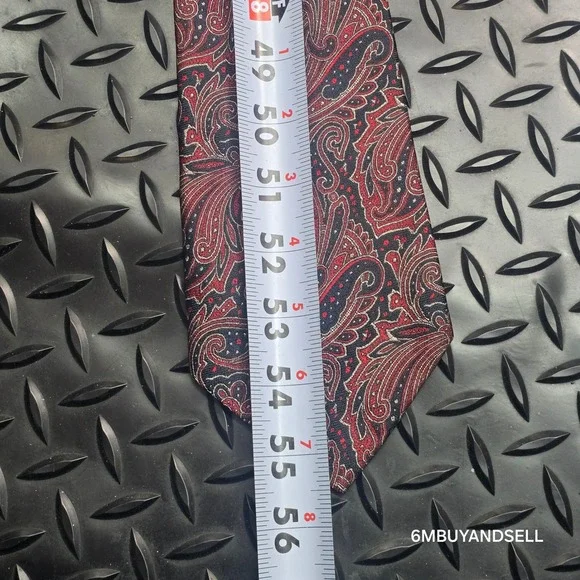 Polo Ralph Lauren Silk Tie Red Navy Blue Paisley Hand Made USA 3.75 Inch Width - Picture 6 of 6